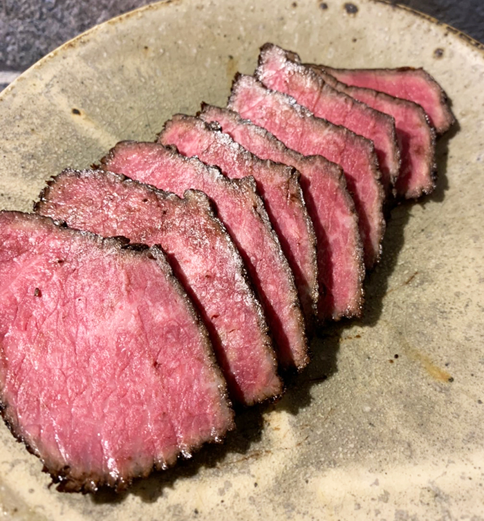 愛媛県丹原産黒毛和牛いしづちのローストビーフ(100g)